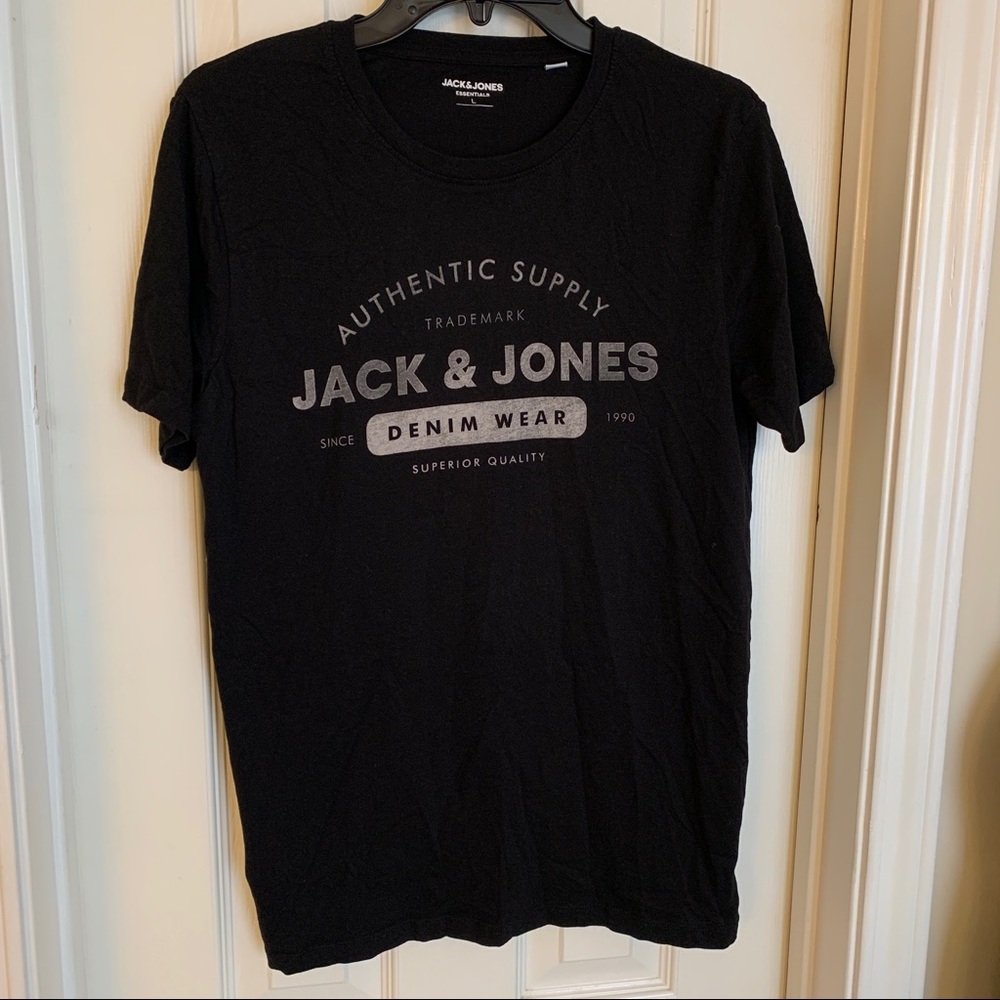 Mens Medium Fit Black Jack and Jones Essentials Graphic Tee Tshirt EUC No Flaws
